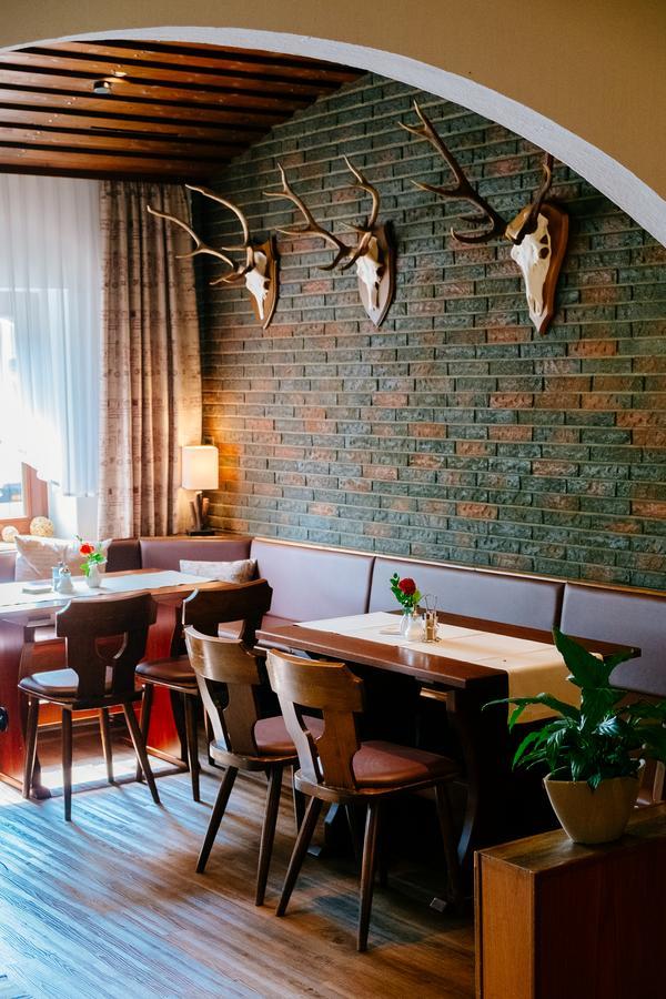Hotel-Restaurant Fuchs Handeloh 外观 照片